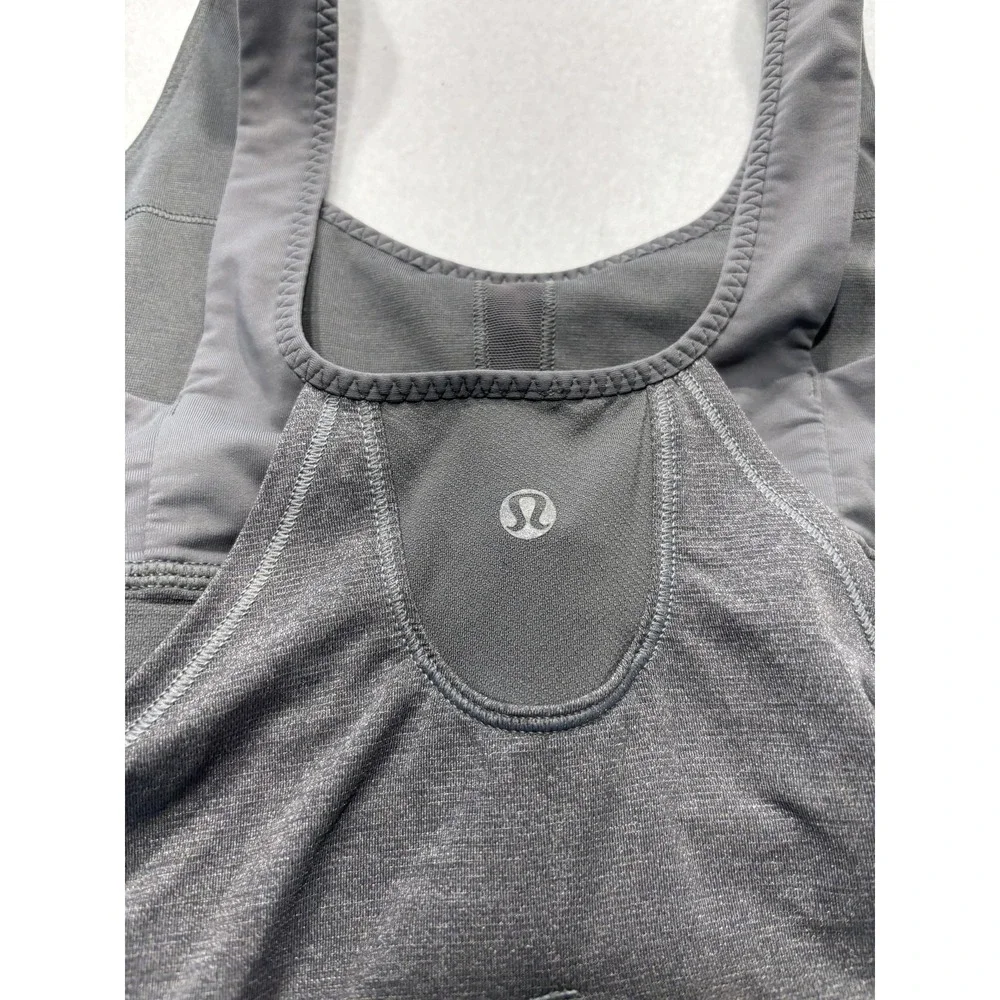 Lululemon Tank Womens Small Gray Scoop Neck Built In Bra Drawcord Hem Yoga Top